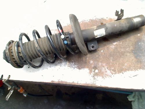 Used Left front shock absorber PEUGEOT 208 I (CA_, CC_) 1.2 VTI 82 (82 hp) 33021808