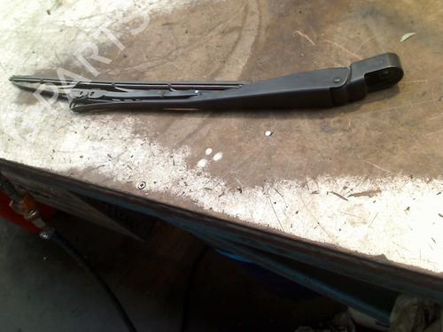 Used Rear windshield wiper arm Rear windshield wiper arm HONDA CIVIC IX (FK) 1.6 i-DTEC (FK3) (120 hp) 32738057 32738057