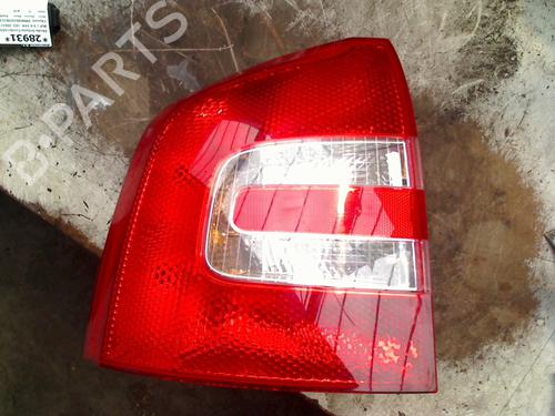 Used Left taillight SKODA OCTAVIA II Combi (1Z5) 1.6 FSI (115 hp) 29568376