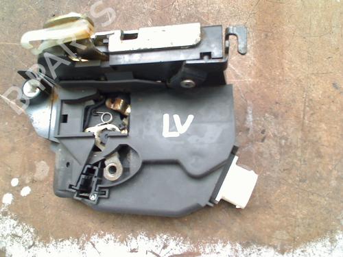 Used Front left lock Front left lock 36805972 36805972