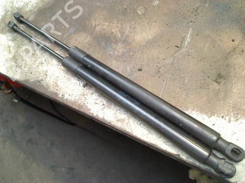 Used Tailgate lift support Tailgate lift support 32473657 32473657
