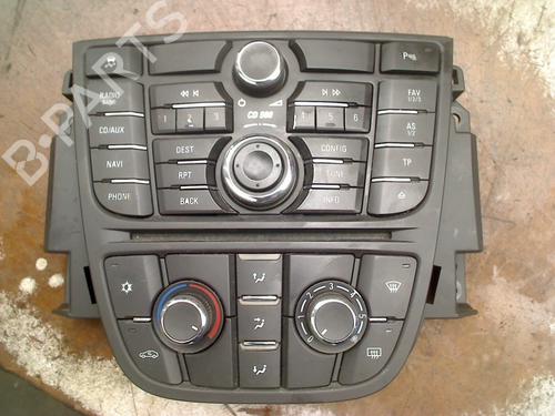 Used Radio Radio OPEL MERIVA B MPV (S10) 1.4 (75) (120 hp) 36277413 36277413