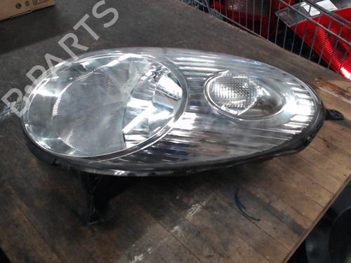 Used Left headlight NISSAN MICRA III (K12) 1.2 16V (80 hp) 31128167
