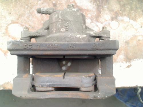 left-front-brake-caliper-mercedes-benz-a-class-w177-2018-38464050 main image