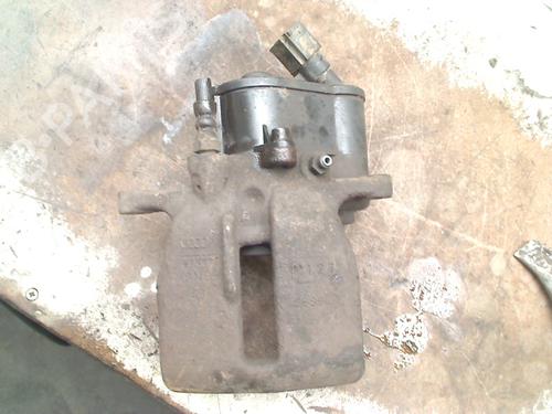 right-rear-brake-caliper-audi-a6-c6-4f2-2004-2005-2006-2007-2008-2009-2010-2011-32738104 main image