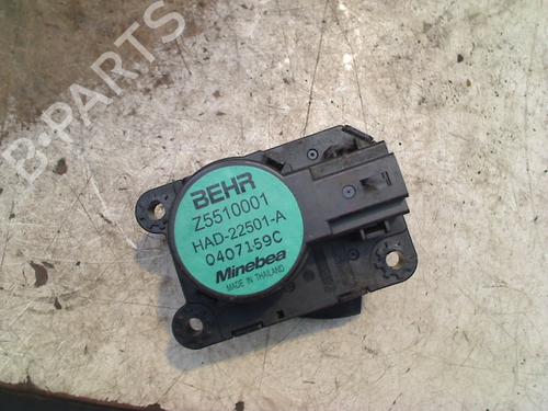 Used Electronic module Electronic module PEUGEOT 308 II (LB_, LP_, LW_, LH_, L3_) 1.2 THP 110 (110 hp) 32481058 32481058