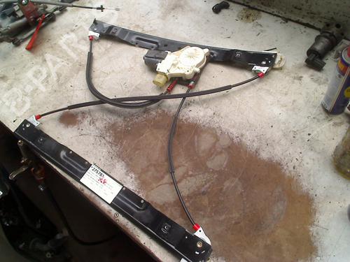 Rudehejsemekanisme Højre foran FORD GALAXY II (WA6) 2.0 (145 hp) 31259940