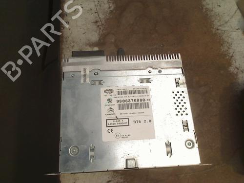 Autoradio CITROËN C4 II (NC_) 1.2 THP 130 (NCHNYM, NCHNYT) (130 hp) 31268673