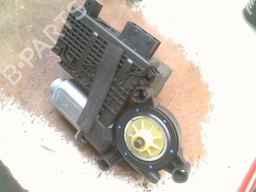 Used Left front window motor CITROËN C4 Grand Picasso I (UA_) 1.6 VTi 120 (120 hp) 31147496
