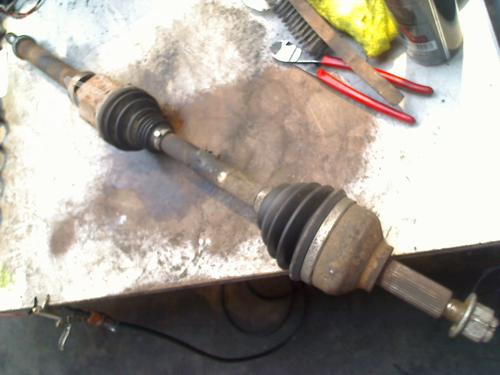 right-front-driveshaft-ford-transit-custom-v362-van-fy-fz-2012-29568375 main image