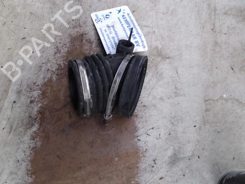 Used Intercooler pipe Intercooler pipe 21940000 21940000