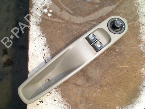 Used Switch RENAULT ZOE (BFM_) ZOE (88 hp) 32727669