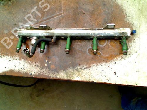 Used Injection rail Injection rail 38709883 38709883