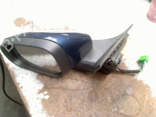 Bakspejl venstre VOLVO V70 III (135) T4 (180 hp) 32747395