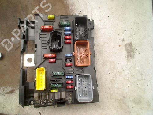 Used Comfort control module Comfort control module CITROËN C3 I (FC_, FN_) 1.4 16V (88 hp) 35955820 35955820