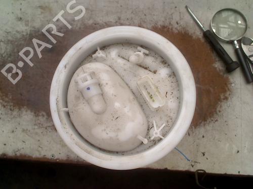 Used Fuel pump FORD MONDEO IV Turnier (BA7) 2.0 (145 hp) 28609659