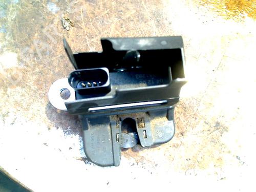 Tailgate lock VW PASSAT B6 Variant (3C5) 2.0 TDI | BP30964668C101