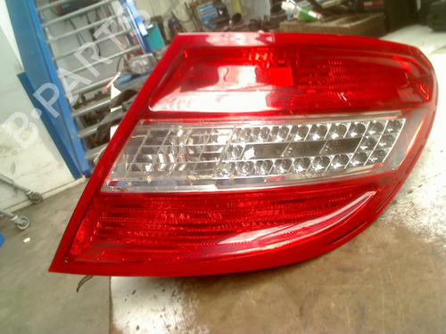 Used Right taillight Right taillight MERCEDES-BENZ C-CLASS (W204) C 220 CDI (204.008) (170 hp) 36274613 36274613