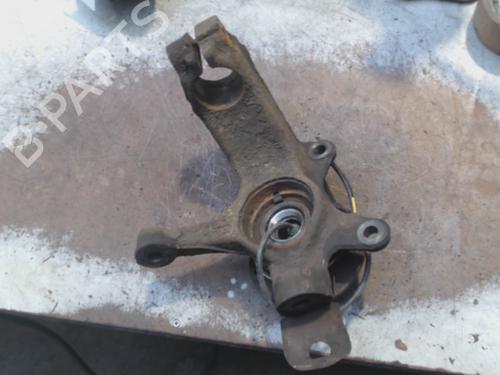 Used Left front steering knuckle Left front steering knuckle PEUGEOT 107 (PM_, PN_) 1.0 (68 hp) 40264308 40264308