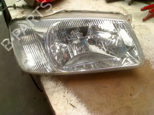 Used Right headlight HYUNDAI ACCENT II Saloon (LC) 1.5 (90 hp) 30624576