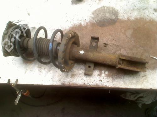 Used Left front shock absorber RENAULT CLIO III (BR0/1, CR0/1) 1.4 16V (98 hp) 33021683