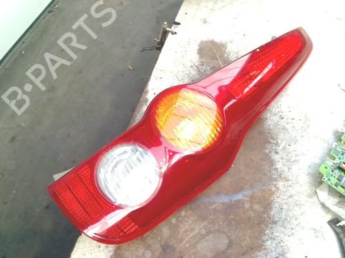 Fanale posteriore destro DAIHATSU CUORE VII (L275_, L285_, L276_) 1.0 (L276) (70 hp) 32215849