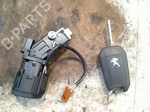 Used Ignition barrel Ignition barrel PEUGEOT 308 SW II (LC_, LJ_, LR_, LX_, L4_) 1.6 BlueHDi 120 (120 hp) 32452508 32452508