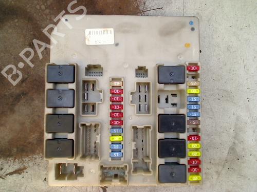 Used Comfort control module Comfort control module RENAULT CLIO III (BR0/1, CR0/1) 1.4 16V (98 hp) 33241873 33241873