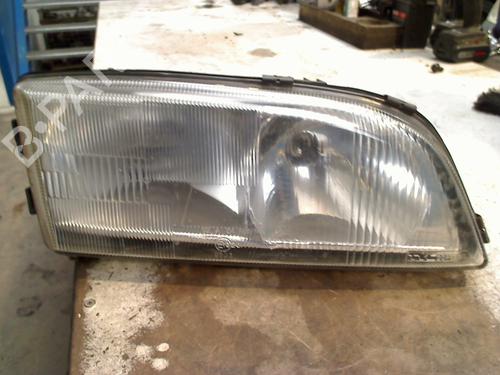 Used Right headlight VOLVO V70 I (875, 876) 2.4 (144 hp) 31294137