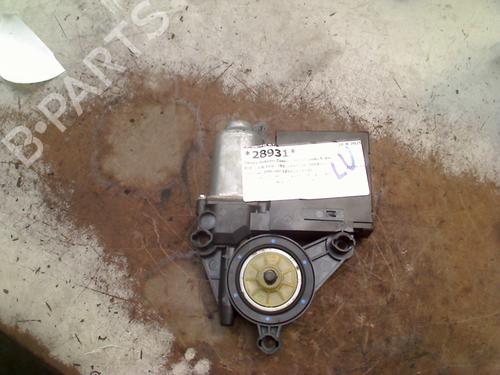 Used Left front window motor SUZUKI SWIFT III (MZ, EZ) 1.3 (RS413, ZC11S) (92 hp) 31147524