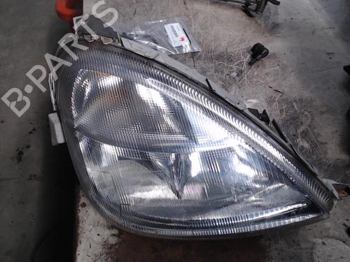 Used Right headlight MERCEDES-BENZ A-CLASS (W168) A 140 (168.031, 168.131) (82 hp) 24963647