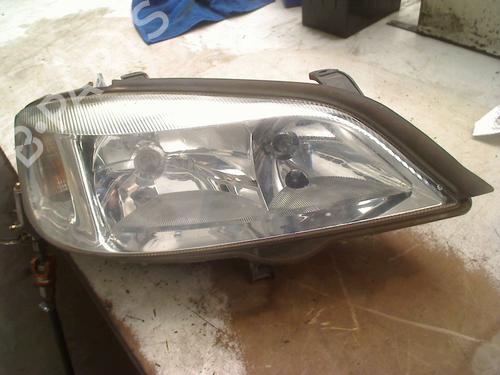 Used Right headlight Right headlight OPEL ASTRA G Hatchback (T98) 1.6 (F08, F48) (75 hp) 31128124 31128124