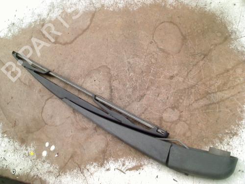 rear-windshield-wiper-arm-alfa-romeo-giulietta-940_-2010-2011-2012-2013-2014-2015-2016-2017-2018-2019-2020-36277408 main image