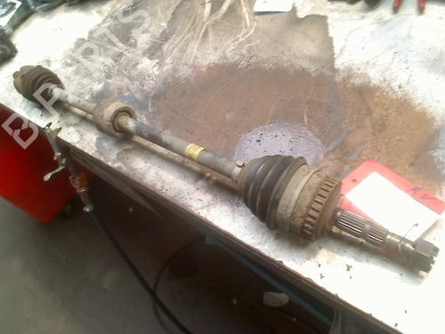 Used Right front driveshaft Right front driveshaft OPEL MERIVA A MPV (X03) 1.6 (E75) (105 hp) 28493255 28493255