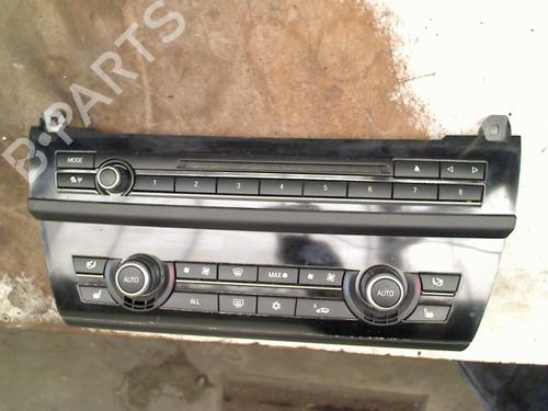 Used Radio Radio BMW 5 Touring (F11) 535 d (313 hp) 36490996 36490996