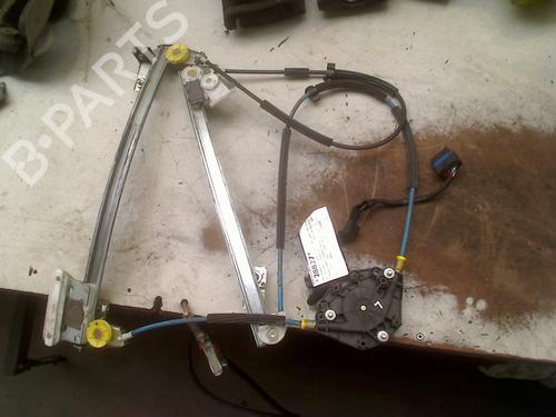 Alzavetro anteriore sinistro ALFA ROMEO GT (937_) 2.0 JTS (937CXH1A, 937CXH11) (165 hp) 31260009