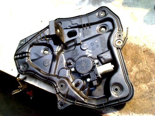 Elevador vidro trás esquerdo MAZDA 6 Saloon (GJ, GL) 2.0 (GJ2, GL2, GL6) (146 hp) 31260143