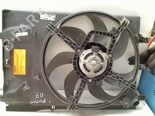 Used Radiator fan Radiator fan FIAT GRANDE PUNTO (199_) 1.4 16V (199BXG1B, 199AXG1B) (95 hp) 21917834 21917834