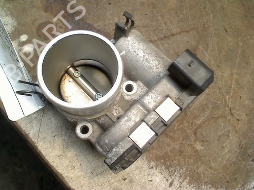 Used Throttle body FORD FIESTA VI (CB1, CCN) 1.25 (82 hp) 30573610