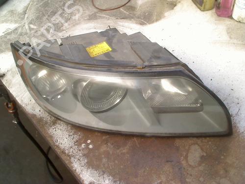 Used Right headlight Right headlight VOLVO V50 (545) 1.8 (125 hp) 33797331 33797331