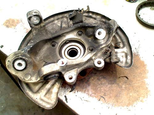 right-rear-steering-knuckle-mercedes-benz-c-class-w205-2013-2014-2015-2016-2017-2018-2019-2020-2021-2022-2023-30544196 main image