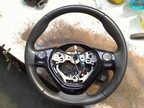 Volante PEUGEOT 108 1.0 VTi 72 (72 hp) 32773384