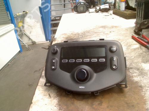 Autoradio für CITROËN C1 II (PA_, PS_) 1.0 VTi 72 (72 hp) 31268151