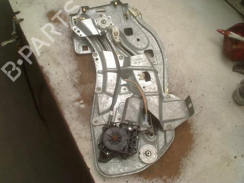 Vindusheismekanisme høyre bak RENAULT MEGANE I Cabriolet (EA0/1_) 1.6 16V (EA04, EA0B, EA11, EA1J) (107 hp) 31260004