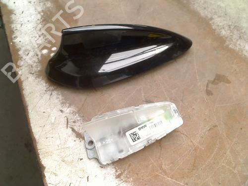 Antenne/Base Antenne/Base BMW 1 (F20) 118 i (170 hp) 33690692 33690692