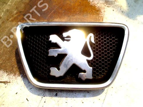 Used Grille PEUGEOT 306 Hatchback (7A, 7C, N3, N5) 1.1 (60 hp) 30616935