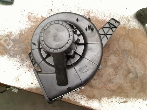 Varmvifte Varmvifte VW POLO V (6R1, 6C1) 1.2 (70 hp) 33548563 33548563