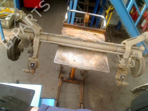 Used Rear axle Rear axle PEUGEOT PARTNER Box Body/MPV (5_, G_) 2.0 HDi (90 hp) 34124126 34124126