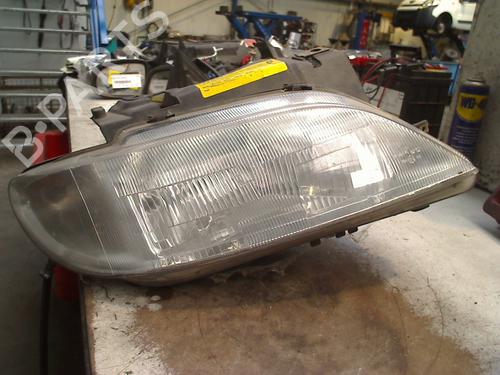 Used Right headlight CITROËN XSARA Break (N2) 1.6 i (88 hp) 30624584