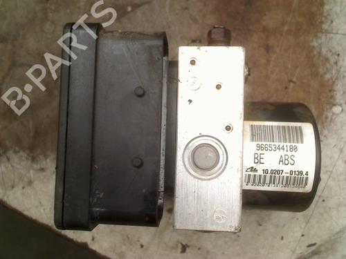 ABS Bremseaggregat ABS Bremseaggregat CITROËN C3 I (FC_, FN_) 1.4 i Bivalent (73 hp) 33818530 33818530